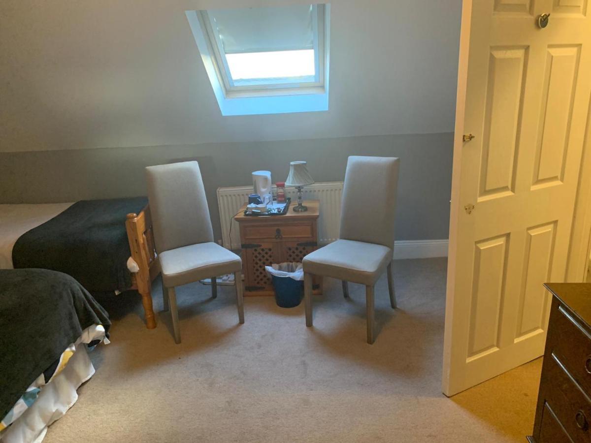 The Curragh Country House Accommodation Newbridge  Exteriör bild