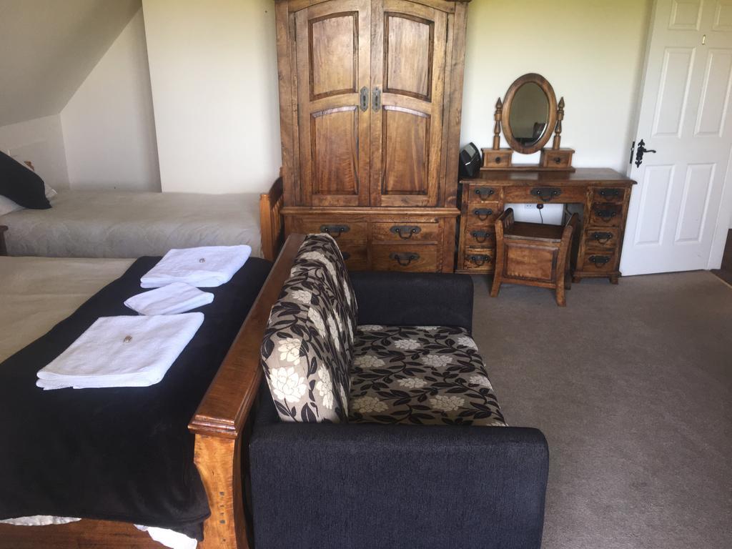 The Curragh Country House Accommodation Newbridge  Exteriör bild